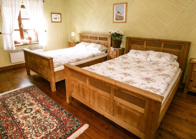 sypialnia-dwa-łóżka