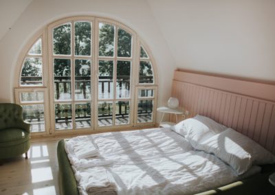 sypialnia-dom-nad-jeziorem-gołdapiwo